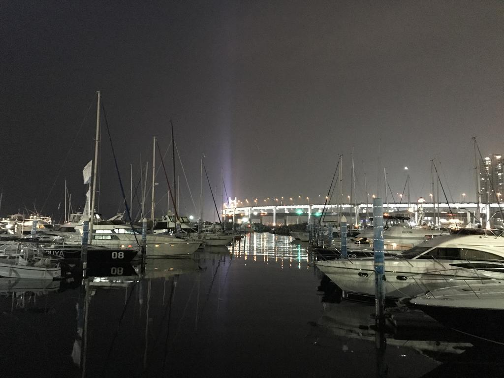 Hotel Sea And Yacht Busan Esterno foto