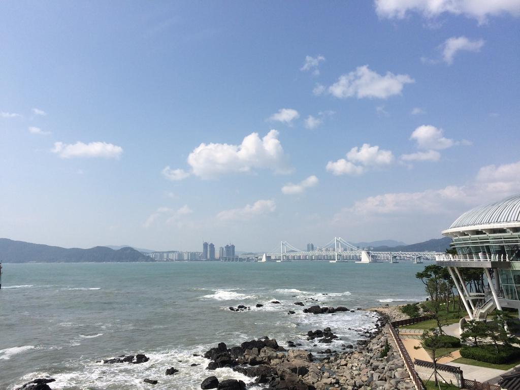 Hotel Sea And Yacht Busan Esterno foto