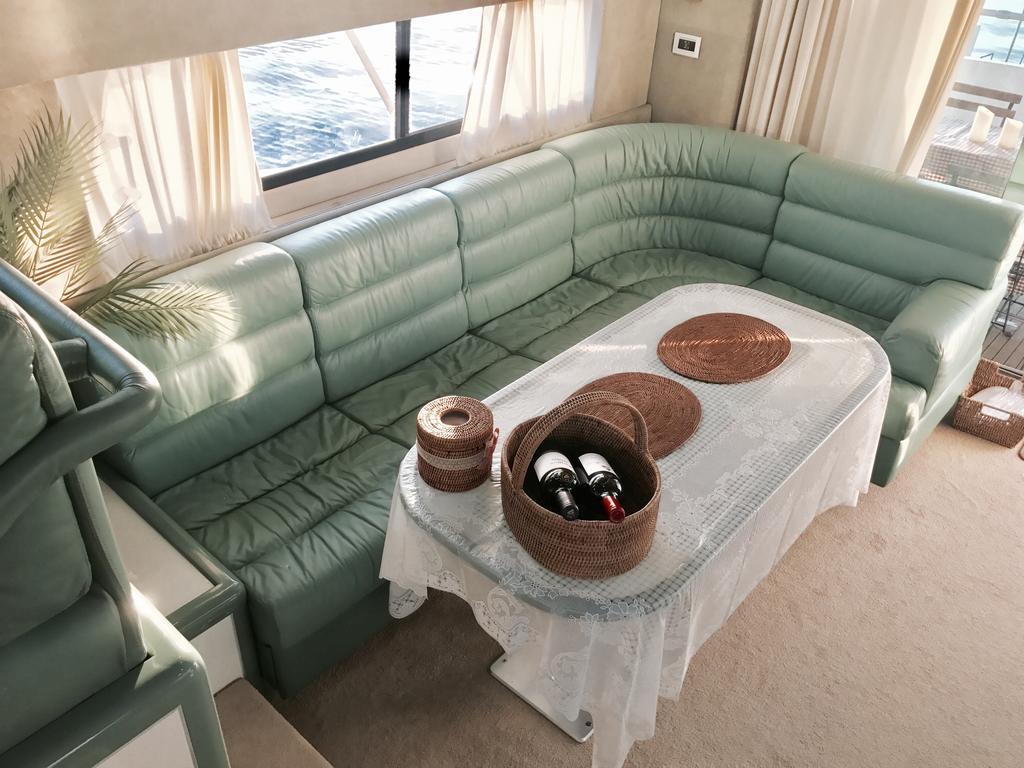 Hotel Sea And Yacht Busan Esterno foto