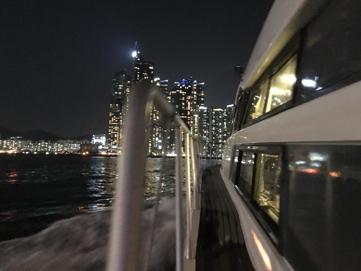 Hotel Sea And Yacht Busan Esterno foto