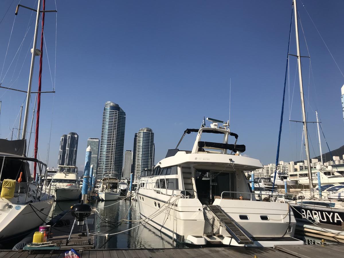 Hotel Sea And Yacht Busan Esterno foto